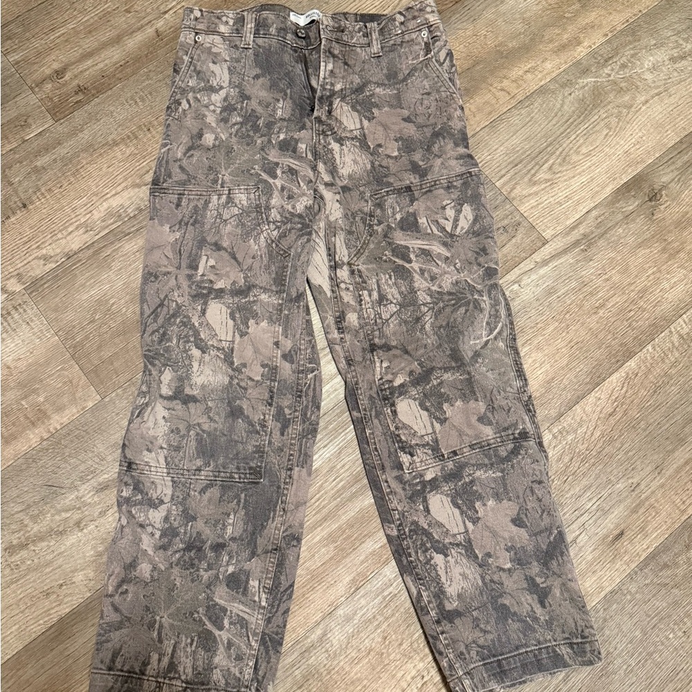 Hollister Stone Camouflage Pants